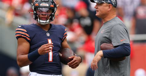 Chicago Bears OC Luke Getsy says Justin Fields is ‘light-years’ ahead of last offseason as the QB dives into work with new teammates